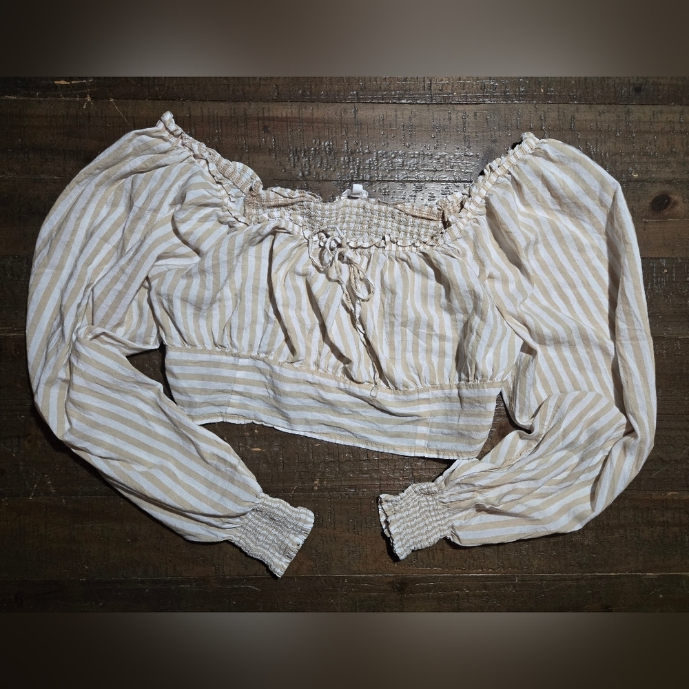 Large Aerie Cream Striped Cropped Blouse Neutral Cottagecore Boho Neutral